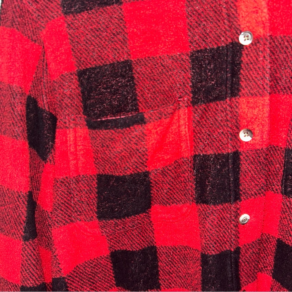 Red and Black Plaid Women’s‎ Shirt - Picture 4 of 5